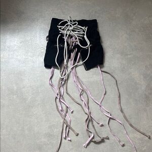 Stylish shorts with laces